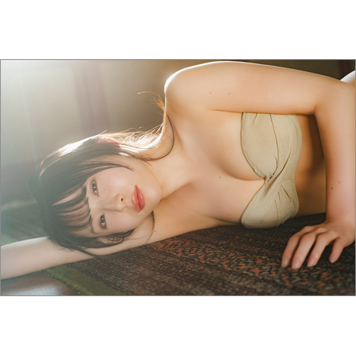 栗原舞優（虹のコンキスタドール）　サイン入り写真パネル